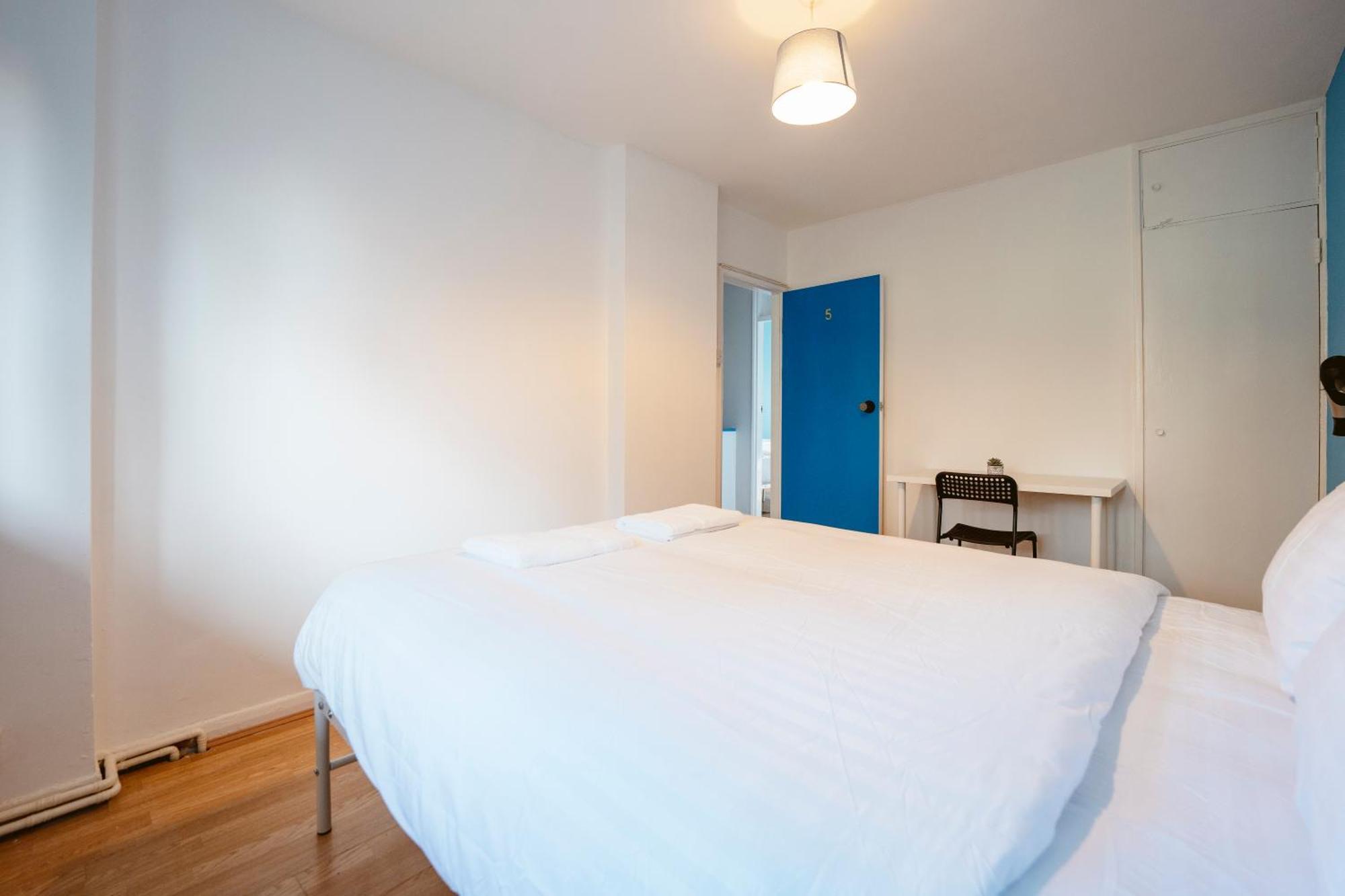 Deptford Bridge Double Rooms 런던 외부 사진