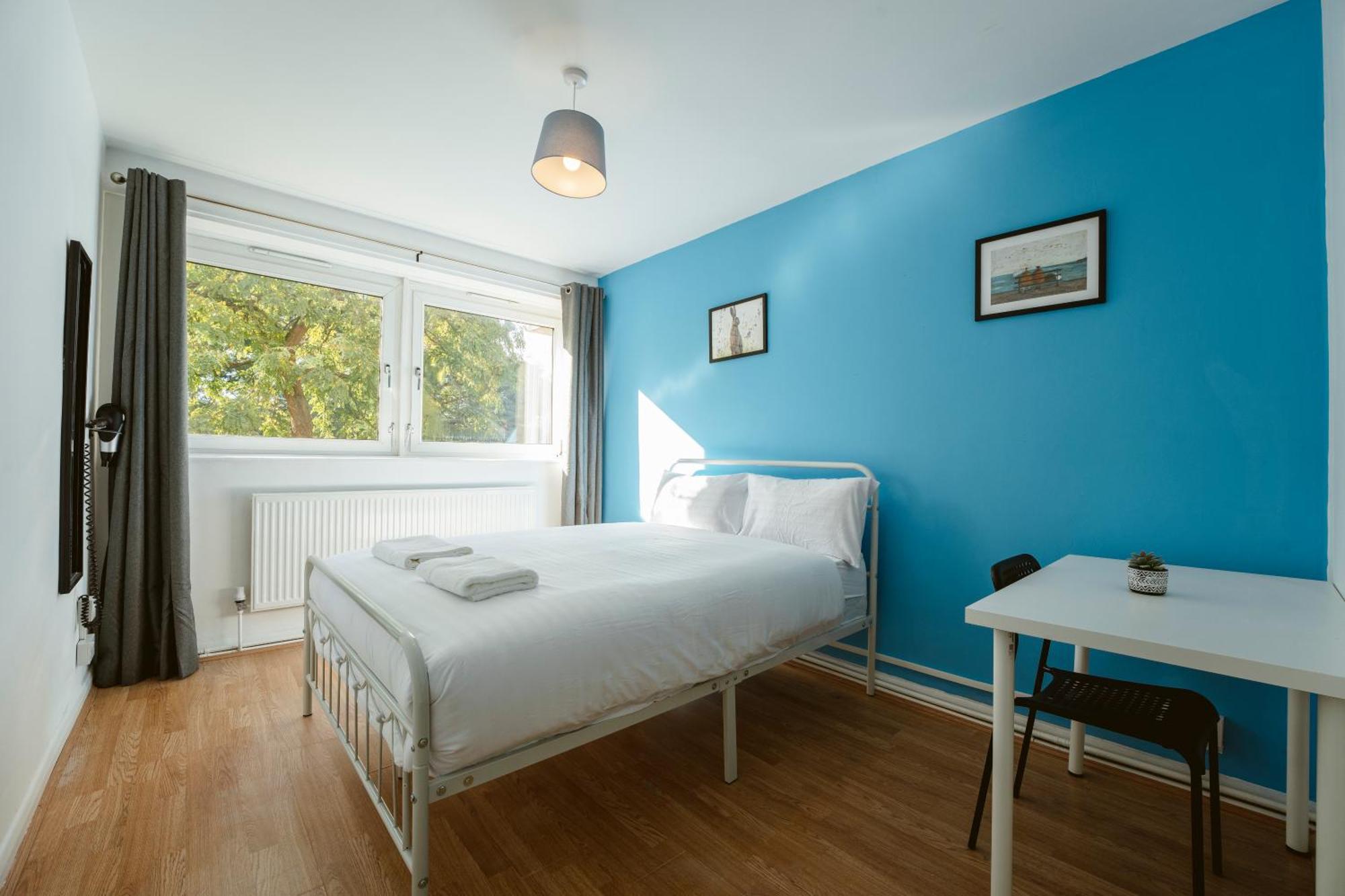 Deptford Bridge Double Rooms 런던 외부 사진