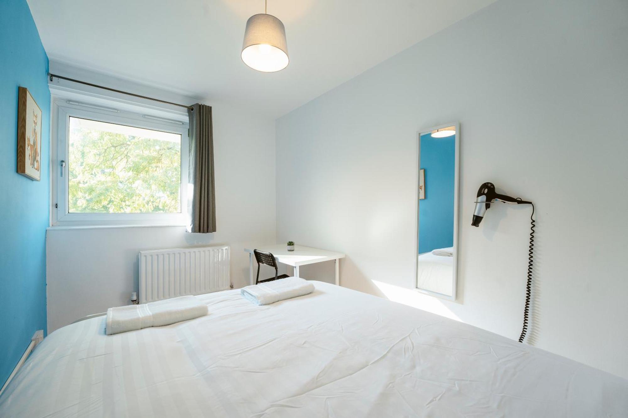 Deptford Bridge Double Rooms 런던 외부 사진