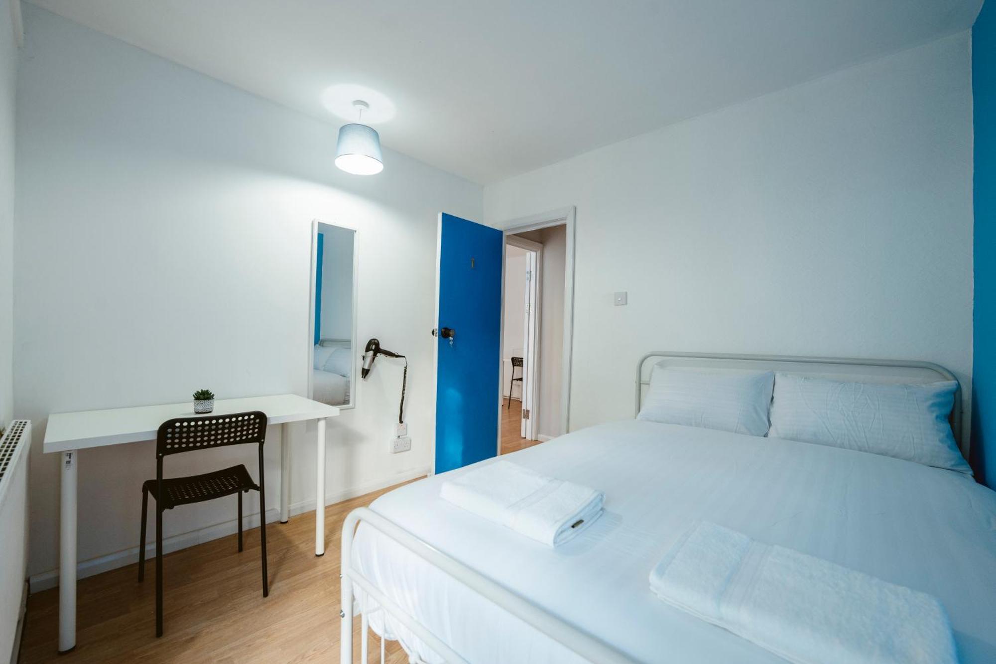 Deptford Bridge Double Rooms 런던 외부 사진